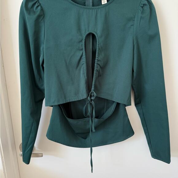 Open Edit Sz. XXS Long Sleeve Blouse with Front Cut Outs Sexy Nightime Club - Picture 8 of 8